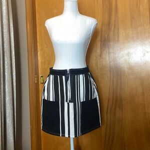 Women’s BDG Urban Outfitters Striped Black & White Skirt M